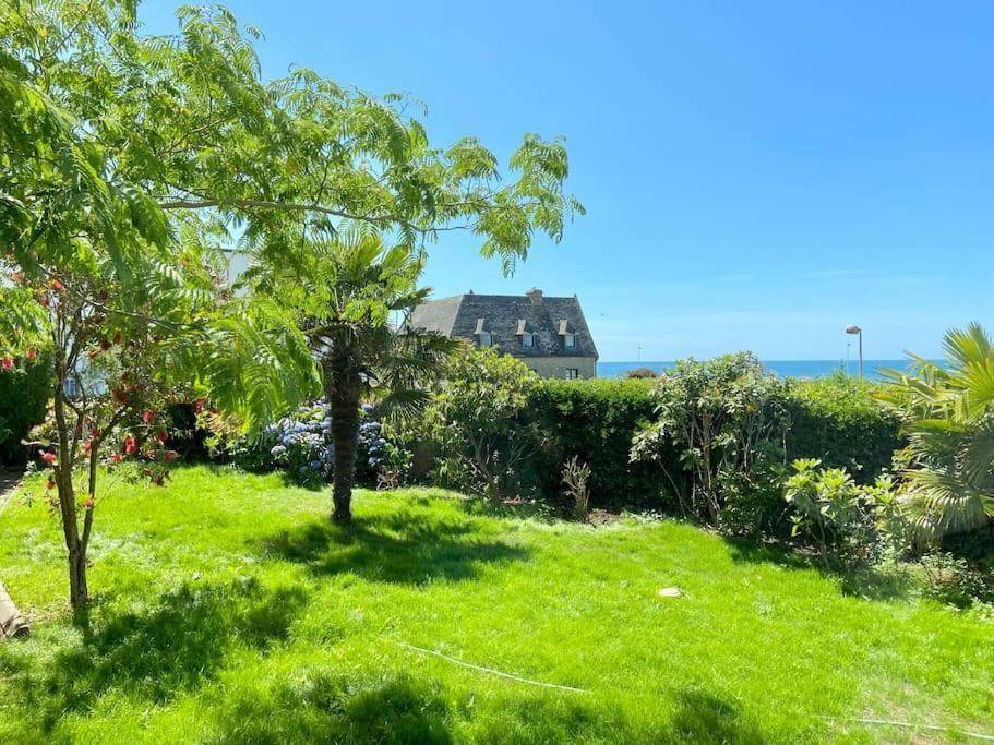 Superbe Villa Vue Sur Mer, Corniche De La Plage เบโนเดต ภายนอก รูปภาพ