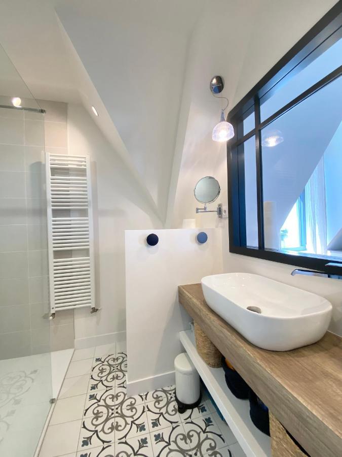 Superbe Villa Vue Sur Mer, Corniche De La Plage เบโนเดต ภายนอก รูปภาพ